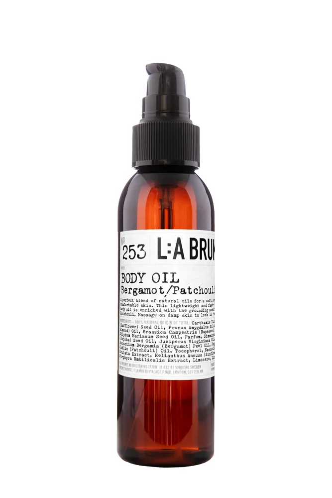 253 Body Oil Bergamot/Patchouli 120 ml – L:A BRUKET v:7142300 253 Body Oil Bergamot/Patchouli 120 ml – L:A BRUKET v:7142300