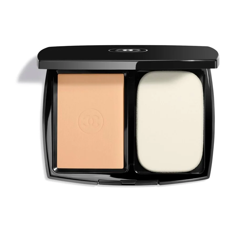 ULTRAWEAR – ALL–DAY COMFORT FLAWLESS FINISH COMPACT FOUNDATION B60 – CHANEL v:7031969 ULTRAWEAR – ALL–DAY COMFORT FLAWLESS FINISH COMPACT FOUNDATION B60 – CHANEL v:7031969