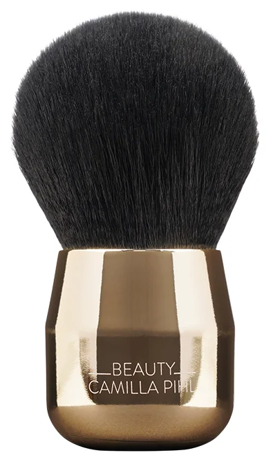 Camilla Pihl Cosmetics Beauty Bronzer Brush v:8715781 Camilla Pihl Cosmetics Beauty Bronzer Brush v:8715781