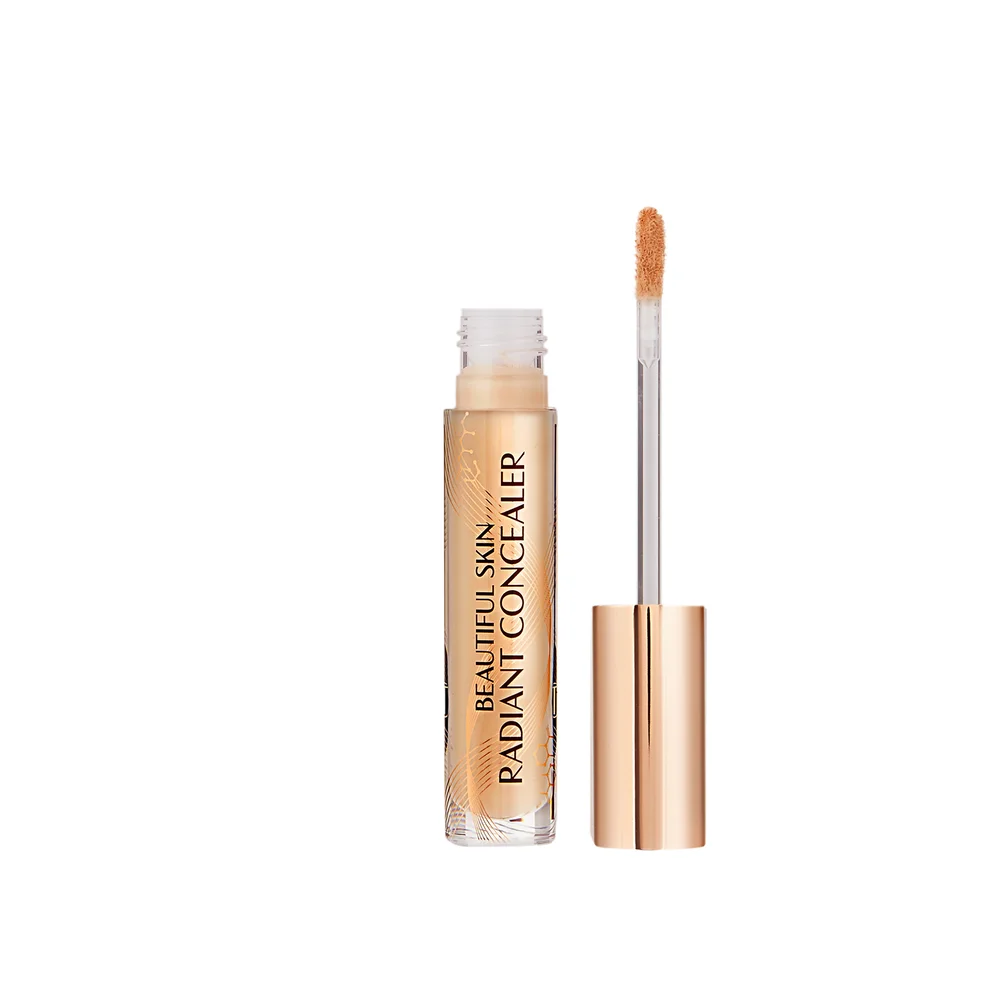Beautiful Skin Radiant Concealer 7 Medium - Charlotte Tilbury v:9261071